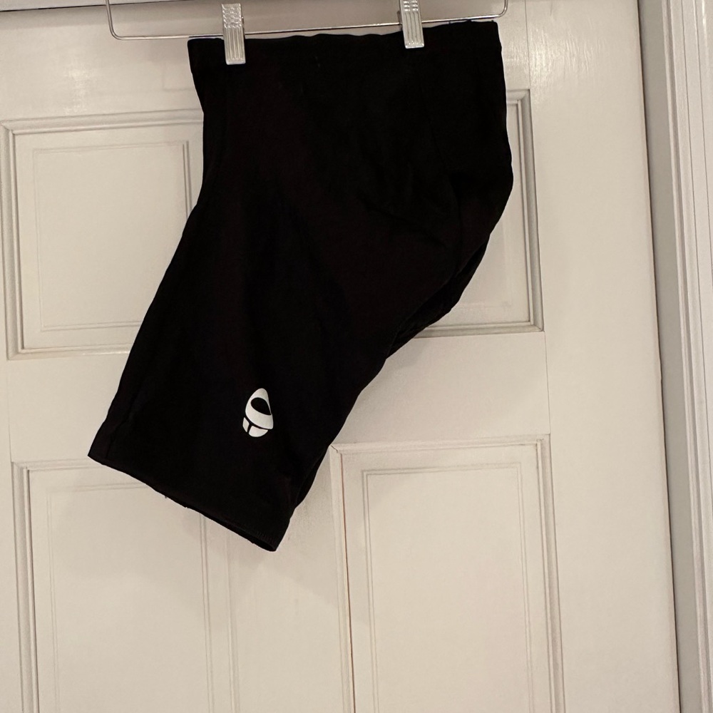 🫶Pearl Izumi Women’s Black cycling Shorts Medium